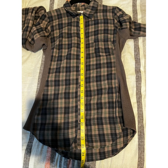 Splendid women’s small long sleeve multi color button down shirt - Picture 14 of 14